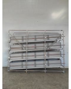 Durchlaufregal | 2.500 x 610 x 1.915 mm ( L x T x H) | inkl. Stapelkisten | Kolli-Durchlaufregal | Stückgut-Durchlaufregal