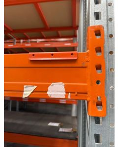 Palettenregaltraverse Traverse Palettenregal, gebraucht | META Thyssen | lichte Weite: 3.600 mm | K: 140 x 50 mm | orange | 4 HK
