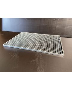 Pressrost Regalrost Gitterrost, neu / Gesamtbreite: 1.000 mm / Gesamttiefe: 700 mm / Maschenweite: 33 x 33 mm