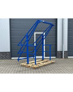 Palettenübergabestation Palettenschleuse Schleusengeländer, gebraucht | Gesamtbreite: 1.500 mm | Gesamthöhe: 2.200 mm