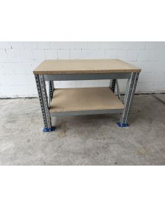 Werkbank Arbeitstisch Dexion Speedlock P90 gebraucht / Werkbankbreite: 1.350 mm / Höhe: 938 mm / Werkbanktiefe: 820 mm