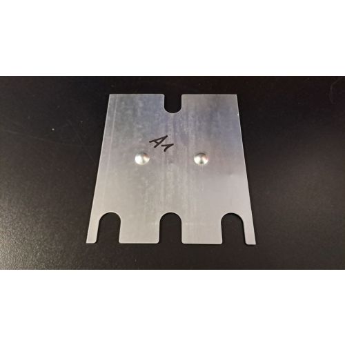 Ausgleichsblech Nivelierblech für Palettenregalständer, gebraucht | Jungheinrich MPB |  Abm.: 140 x 120 mm | Materialstärke: 1 mm