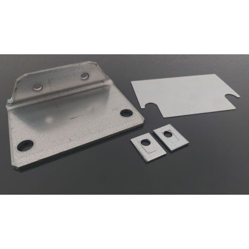 Fu&szlig;platte mit Ausgleichbleich Fu&szlig;platten f. Palettenregal, neu | Jungheinrich Esmena | f&uuml;r Rahmenprofil 100 mm | Abmessungen: 155 x 111 x 5 mm | vorverzinkt