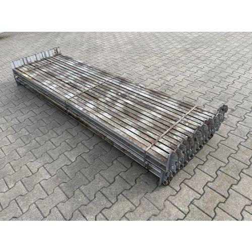 Palettenregaltraverse Traverse Palettenregal gebraucht / Elektrolux / 2.700 mm / U: 80 x 45 mm / silbergrau 