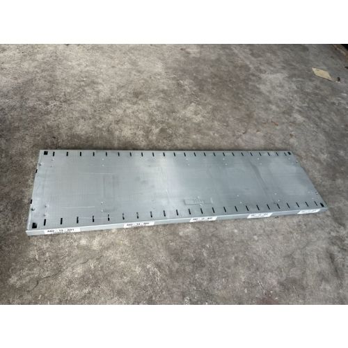 Fachboden für Fachbodenregale, gebraucht | SSI Schäfer R 3000 | Gesamtbreite: 1.282 mm | f. Ständertiefe: 300 mm | Gesamthöhe: 30 mm | sendzimir verzinkt