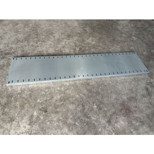 Fachboden für Fachbodenregale, gebraucht | SSI Schäfer R 3000 | f. Ständertiefe: 300 mm | Gesamtbreite: 1.282 mm | Gesamthöhe: 30 mm | sendzimir verzinkt