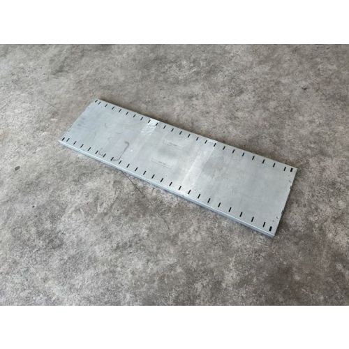 Fachboden für Fachbodenregale, gebraucht | SSI Schäfer R 3000 | Gesamtbreite: 994 mm | f. Ständertiefe: 300 mm | Gesamthöhe: 30 mm | sendzimir verzinkt