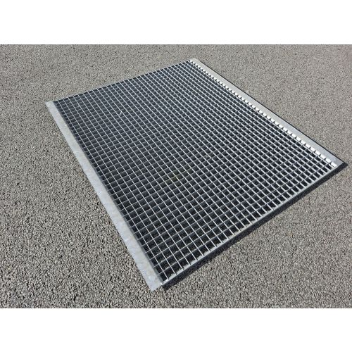 Eingelegtes Gitterrost Regalrost, gebraucht | Gesamttiefe: 1.180 mm | Gesamtbreite: 1.340 mm | Maschenweite: 33 x 33 mm | Bezeichnung: GR-161