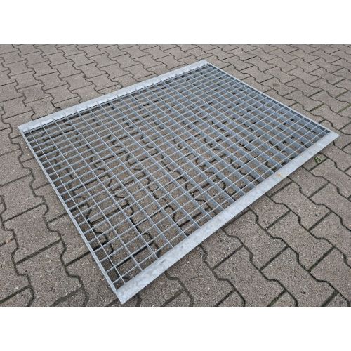 Eingelegtes Gitterrost Regalrost, gebraucht | Gesamttiefe: 1.803 mm | Gesamtbreite: 1.340 mm | Maschenweite: 65 x 43 mm | Bezeichnung: GR-164
