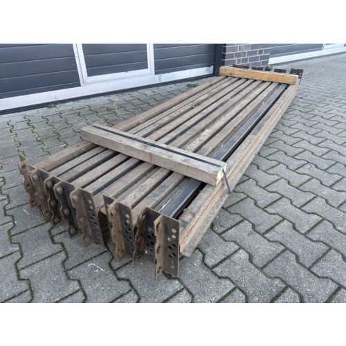 Palettenregaltraverse Traverse Palettenregal, gebraucht | META Thyssen | lichte Weite: 2.650 mm | K: 85 x 50 mm | Innenlagewinkel | anthrazitschwarz (angerostet) | 4 HK