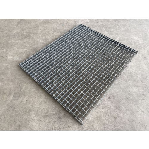 aufgelegtes Gitterrost Regalrost, gebraucht | Gesamttiefe: 1.060 mm | Gesamtbreite: 895 mm | Maschenweite: 33 x 33 mm | Bezeichnung: GR-157
