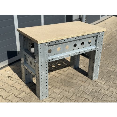 Werkbank Arbeitstisch Schweißtisch, gebraucht | Werkbankbreite: 1.250 mm | Werkbanktiefe: 700 mm | Werkbankhöhe: 940 mm