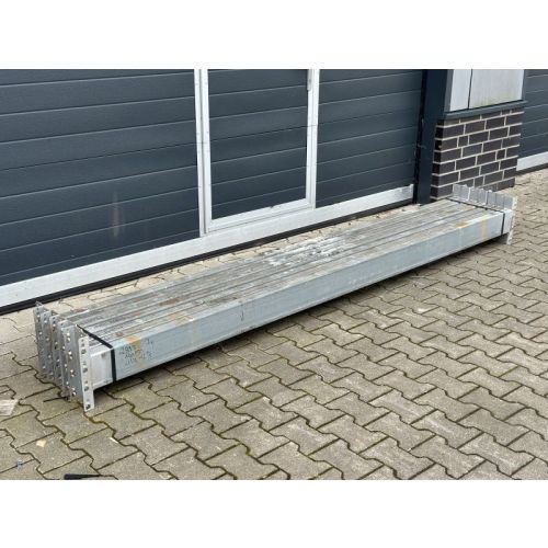 Palettenregaltraverse Traverse, gebraucht | Dexion S4 | Lichte Weite: 2.895 mm | SLB 140 | K: 140 x 50 mm | sendzimir verzinkt | 4 HK