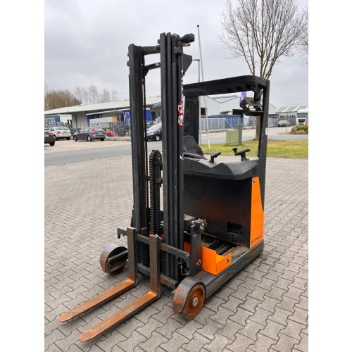 defekter Schubmaststapler Stapler Gabelstapler, gebraucht (defekt) | STILL FM-12 I | Hubhöhe: 5.870 mm | Nenn-Tragfähigkeit: 1.200 kg | Nenn-Antriebsleistung: 6,0 KW