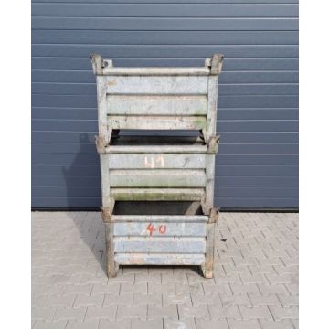 3 x Stapelbehälter Transportbehälter, Thyssen, gebraucht  / 850 x 560 x 580 mm (BxTxH) / feuerverzinkt / stapelbar