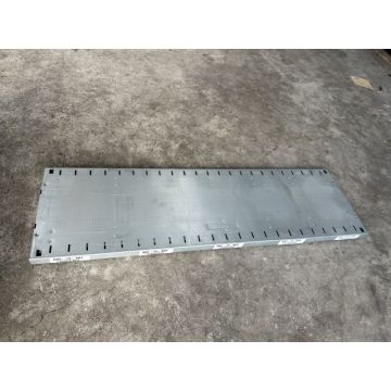 Fachboden für Fachbodenregale, gebraucht | SSI Schäfer R 3000 | Gesamtbreite: 1.282 mm | f. Ständertiefe: 300 mm | Gesamthöhe: 30 mm | sendzimir verzinkt
