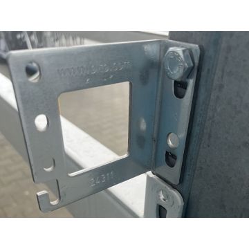 Halter f. Durchschubsicherungen Agraffenwinkel / BITO Pro / Tiefe: 93 mm / Breite: 93 mm / Ausführung: rechts
