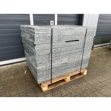 Aufgelegtes Schweißpressrost Gitterrost Regalrost, gebraucht | Gesamttiefe: 1.000 mm | Gesamtbreite: 1.380 mm | Maschenweite: 82 x 35 mm | Bezeichnung: GR-47