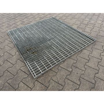 Aufgelegtes Schweißpressrost Gitterrost Regalrost, gebraucht | Gesamtbreite: 1.200 mm | Gesamttiefe: 1.250 mm | Maschenweite: 82 x 35 mm | Bezeichnung: GR-67