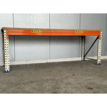 Werkbank Polypal, gebraucht | grauweiß | Höhe: 938 mm | Werkbankbreite: 2.500 mm | Werkbanktiefe: wählbar