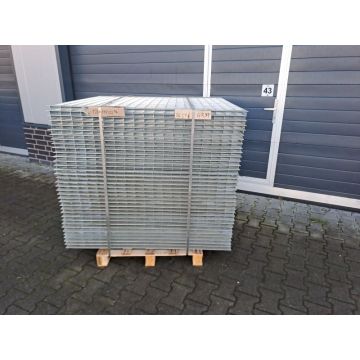 Eingelegtes Gitterrost Regalrost, gebraucht | Gesamtbreite: 1.260 mm | Gesamttiefe: 1.183 mm | Maschenweite: 68 x 47 mm | Bezeichnung: GR-39