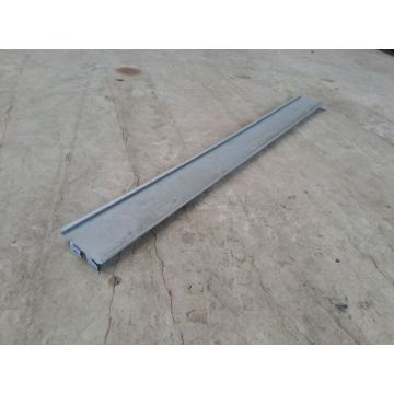 Vorsatzleiste Abschlussleiste Fachbodenregal, gebraucht | SSI Schäfer R 8000 | Gesamtbreite: 1.282 mm | sendzimir verzinkt