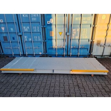 Plattform Bühne Arbeitsplattform, gebraucht |  Gesamtlänge: 3.800 mm | Gesamtbreite: 1.220 mm | Gesamthöhe: 170 mm