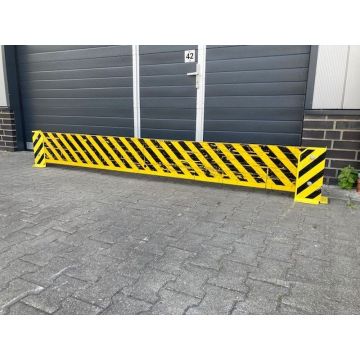 Anfahrschutzleitplanke Anfahrschutz Palettenregal / Lichte Weite: frei auswählbar 