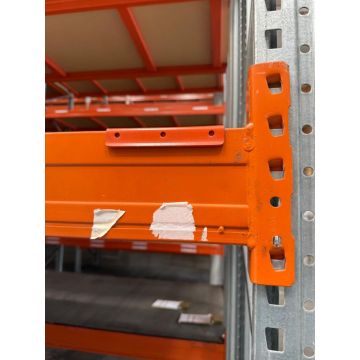 Palettenregaltraverse Traverse Palettenregal, gerbraucht | META Thyssen | lichte Weite: 3.600 mm | K: 140 x 50 mm | orange | 4 HK