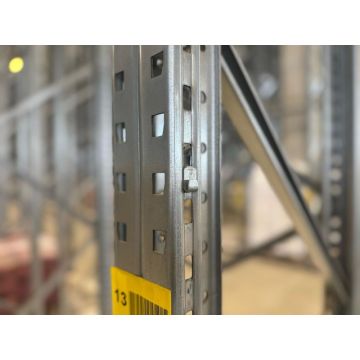 Fachbodenträger Clips, gebraucht | SSI Schäfer R3000 | Z-BT-PR300 | komplett verzinkt