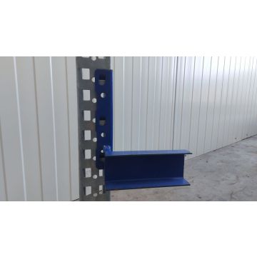 Halter f. Durchschubsicherung Agraffenwinkel Konsole, gebraucht | Meta | Ausführung: rechts | Abmessung U-Profil: 120 x 77 x 38 mm | Passend für Kastenprofil: 85 x 50 mm | Palettenüberstand: 50 mm | Materialfarbe: blau