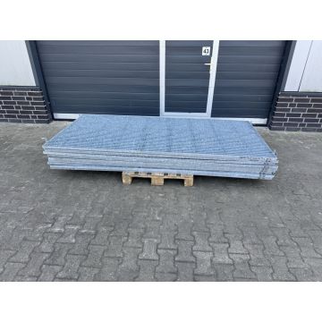 Gitterrost Regalrost Schweißrost, gebraucht | Gesamttiefe: 2.460 mm | Gesamtbreite: 1.130 mm | Maschenweite: 35 x 40 mm | Bezeichnung: GR-126