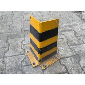 L - Anfahrschutzecke Palettenregal, gebraucht | Gesamthöhe: 320 mm | Gesamtbreite: 305 mm | gelb/schwarz