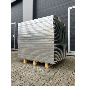 Eingelegtes Gitterrost Regalrost, gebraucht | Gesamtbreite: 1.040 mm | Gesamttiefe: 1.183 mm | Maschenweite: 68 x 47 mm | Bezeichnung: GR-43