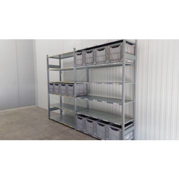 Kistenregal Fachbodenregal, gebraucht  | SSI Schäfer R 3000 | Gesamthöhe: 2.490 mm | Gesamttiefe: 600 mm | 6 Ebenen | 12 Klappboxen | Regallänge: 3,29 lfm.