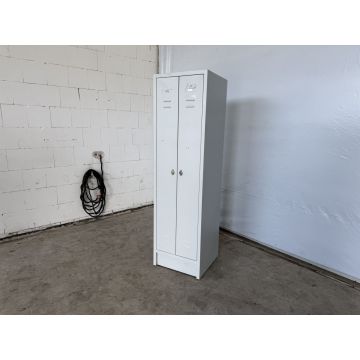 Spind Stahlspind Umkleidespind, gebraucht | 2 Türen | Abm.: 500 x 500 x 1.795 mm (BxTxH)  | SP-8