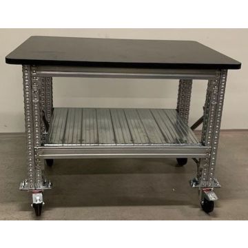 Werkbank Metal Sistem Super 4/5/6 neu / Abmessung: 1.200 x 900 x 900 mm (B x T x H) / inkl. Rollen
