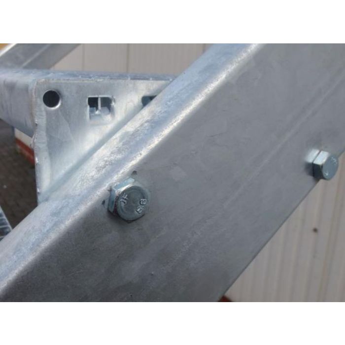 1x Stahltreppe neu verzinkt auf Maß gefertigt Sandwichplatten, Trapezbleche  und Regalsysteme von Lücht & Palm