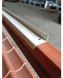 Arretierwinkel, Z-Winkel gebraucht / Für Kastenprofile geeignet / Gesamtlänge: 1.340 mm 