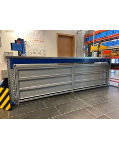 Werkbank SSI Schäfer PR 600 inkl. Fachbodenregal R 3000 / Werkbankbreite: 2.900 mm / Tiefe: 800 mm / Höhe: 940 mm