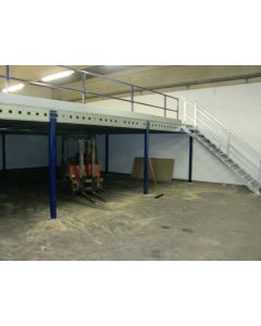 Lagerbühne neu 12,00 x 15,00 m, Tragkraft 500 kg / m²