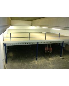 Lagerbühne neu, 8,00 x 20,00 m, Tragkraft 500 kg / m²