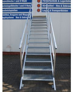 Stahltreppe verzinkt, Neu 3,00m | 45°