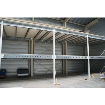 Lagerbühne,  Lagerboden zweigeschossig 12,00 x 5,00 m, 500 kg / m²